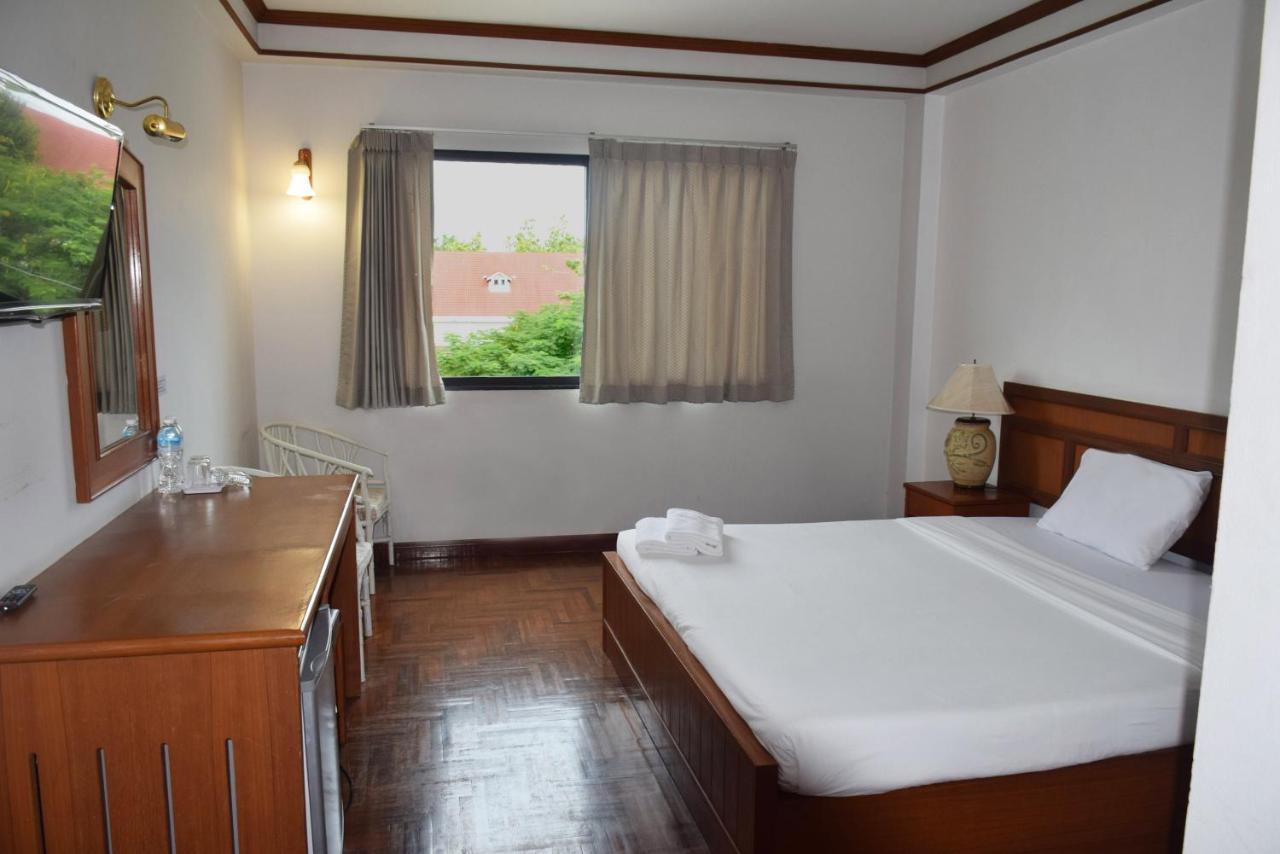 Puangpen Villa Hotel Hua Hin Extérieur photo